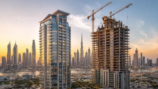 Off-Plan or Ready Property in Dubai: Which Is Better for Investors?