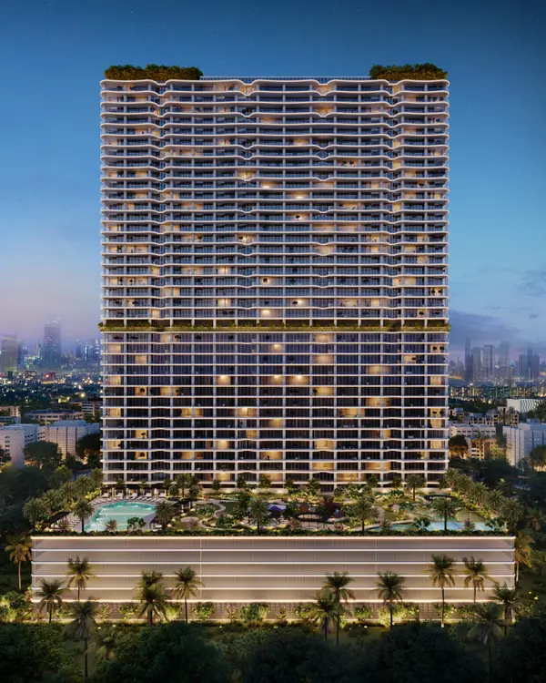 Wow Tower - Image 3